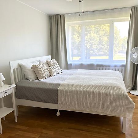 Lovely Beachfront Apartment In Paernu Pärnu Exterior foto